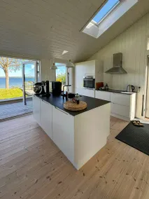 House with garden, BBQ & terrace | Sea view - Image 5
