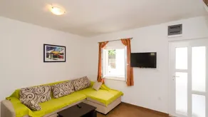 Fully equipped holiday home with terrace | Sea view - Image 3