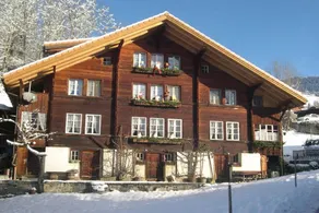 Holiday home with terrace & garden - Image 2
