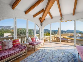 Nice house with terrace, garden & barbeque | Sea view | Perfect for remote work - Image 2