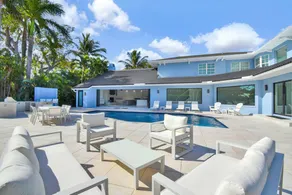 1036, 3 Bedroom 3 Bathroom Spacious Home with Heated Pool, 200 yards to the beach, under a mile to Atlantic Ave! - Image 3