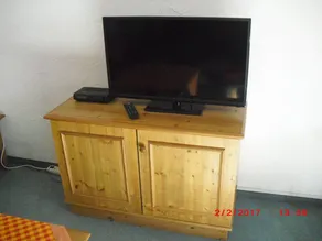 Appartement entièrement équipé avec sauna, piscine et jardin - Image 5