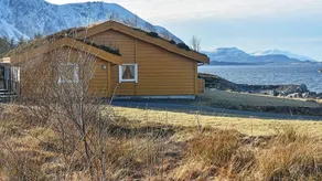 House with garden & terrace - Image 3