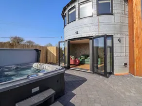 Cottage avec jardin et jacuzzi | Avec animaux acceptés - Image 2