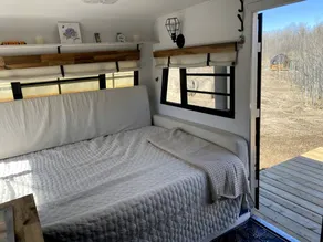 Off-Grid Glamper with Hot Tub & Sauna in Alberta, Canada - Image 4