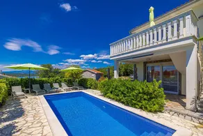 Letting with garden, terrace & pool | Pool view - Image 3