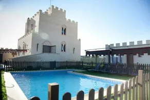 Child-friendly farm with terrace, jacuzzi & BBQ | Pool view | Pets allowed - Image 4