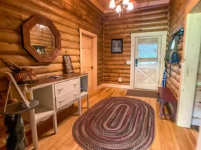 Discover Your Cool Escape - Hot Tub, WiFi, Creek Access & Pet Friendly - Image 5
