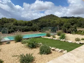 Landhaus mit Terrasse, schnellem Internet und Pool - Image 3