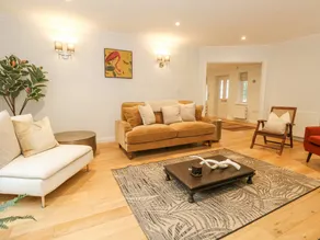 Cottage with garden | Beach view - Image 4