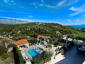 House with garden, terrace & private pool - Image 4