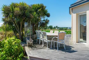 House with terrace, garden & barbeque | Garden view - Image 2