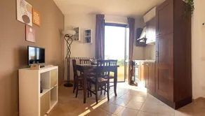 Family-oriented flat with terrace | Garden view | Pet-friendly - Image 2