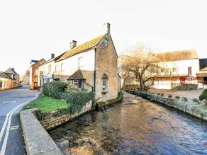 Ferienhaus mit Whirlpool und Garten - Image 4