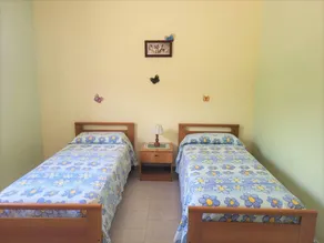 Farm with terrace, barbecue & garden - Image 3