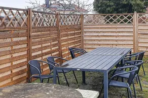 House with barbeque & garden - Image 4