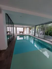 Gemütliche Villa mit Pool und Terrasse - Image 5