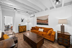 Beautiful 2bd/1ba Above Craft Coffee Shop, Downtown, by Apsu - Image 3