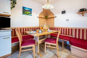 Ferienwohnung mit Garten | Bergblick - Image 2