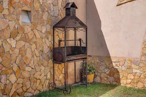Holiday home with barbeque, pool & terrace - Image 2