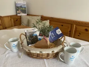 Maison avec jardin, barbecue et terrasse | Vue montagne - Image 2