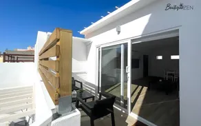 Flat with terrace | City view - Image 2