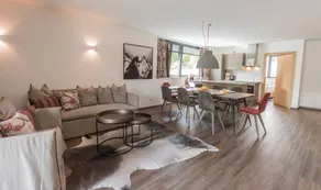 Lovely holiday apartment with sauna & terrace | Next to the ski | Pet-friendly - Image 3