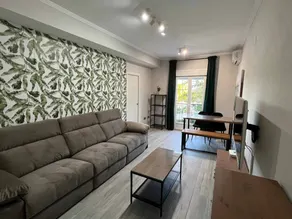 Flat with terrace - Image 4