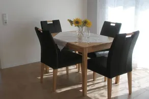 Holiday home with terrace - Image 5