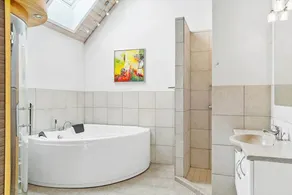 Fully equipped holiday home with barbeque, terrace & hot tub | Close to the beach | Pets allowed - Image 2