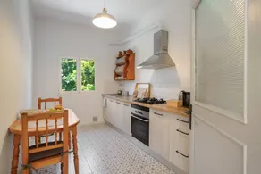 Holiday Home 'Picarus' with Private Terrace, Wi-Fi, Air Conditioning & Heating - Image 5