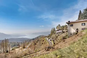 Child-friendly ample holiday apartment with terrace & barbeque | Lake view | Ski nearby | Suitable for remote work - Image 5