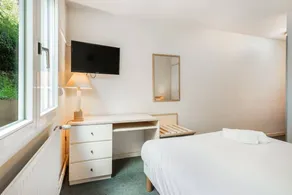 Double Room Nº101 with Shared Terrace, Wi-Fi and Air Conditioning - Image 5