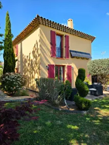 Fully equipped villa with garden & barbecue | Mountain view | Pets allowed - Image 2