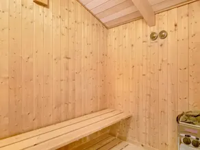 House with barbeque, sauna & terrace - Image 5