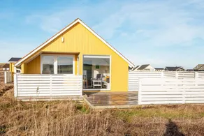 Nice holiday home with terrace | Close to the beach - Image 2