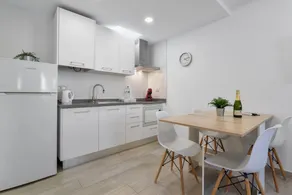 Wonderful apartment with fast internet, pool & terrace | Garden view | Good for workation - Image 4