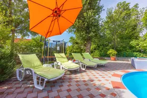 Holiday home with terrace, private pool & barbeque - Image 4