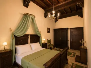 Dedicated room | Next to Piazza del Campo | City view | Pet-friendly - Image 2