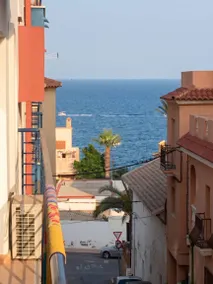 House | Sea view | Beach nearby - Image 3