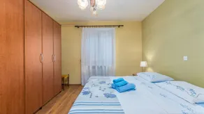 Charming holiday apartment with barbecue, pool & garden | Pets allowed - Image 4