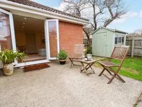 Cottage accogliente e familiare con giardino - Image 2