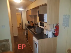 Family-oriented lovely holiday apartment with pool - Image 4