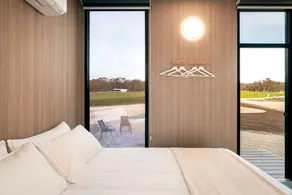 Peaceful Farm Stay Tiny House with Vineyard Views near Avoca, Warrenmang Victoria - Image 4