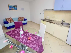 Apartment with BBQ & terrace | Sea view - Image 3