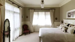 Luxury Suite Rental for Romantic Escape near the Blue Mountains, New South Wales - Image 3