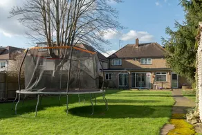 Maison entièrement équipée avec jardin et internet haut débit | Vue ville | Avec animaux admis - Image 5
