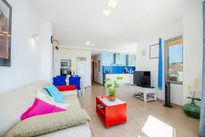 Apartment "Fábula" with Mediterranean Sea Views in S’Illot-Cala Morlanda - Image 3