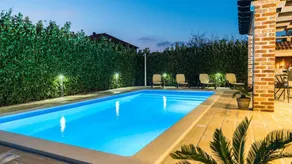 Fully equipped house with barbecue, terrace & pool | Next to the beach | Dogs allowed - Image 2