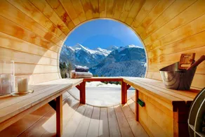 Luxury chalet with stunning views from pool, sauna & spa - OVO Network - Image 2